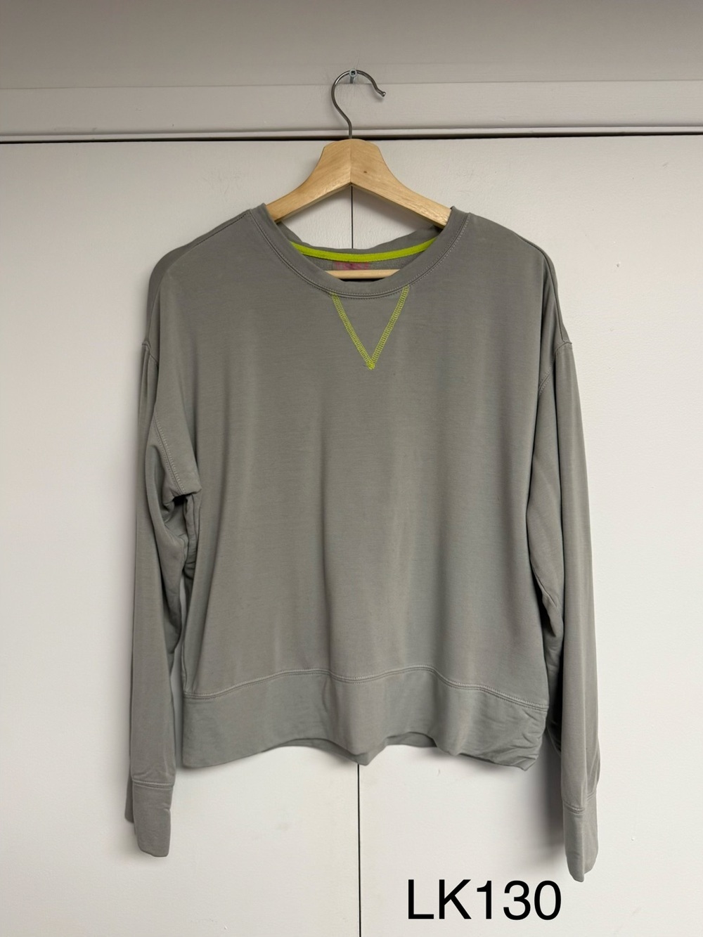 Terez Gray Bamboo Rayon Relaxed Pullover Size L